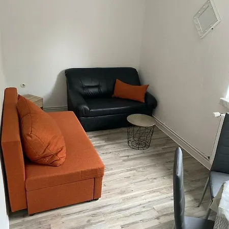 Monteur Wohnung In Der Lewitz - Randlage